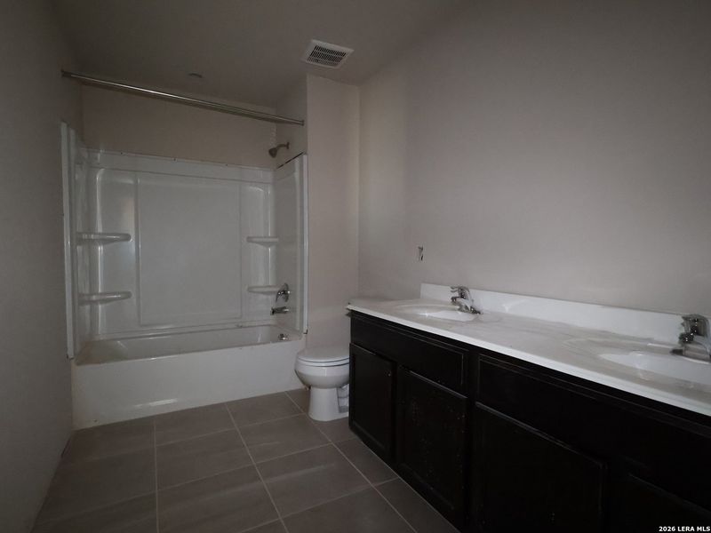 Image 42 of a home in Meadows at Clear Springs.