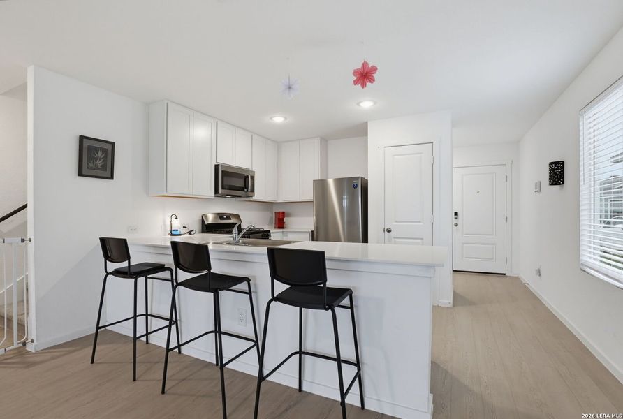 Furnished interior view inside a new home in Steelwood Trails, New Braunfels (Image 4).