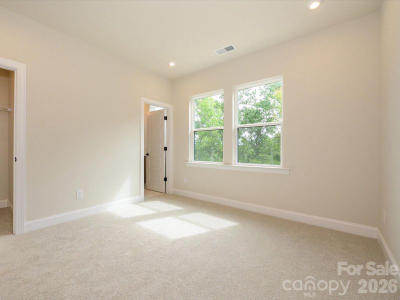 Secondary Bedroom en Suite