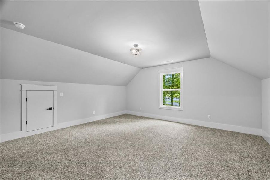 Spacious, unfurnished interior of a new home in , Monroe (Image 22).