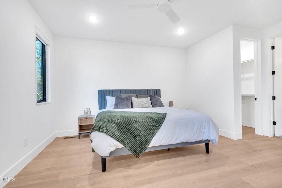 19-web-or-mls-DSC04884 19-web-or-mls-DSC04884