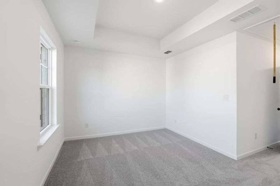 Spacious, unfurnished interior of a new home in Somerset at Veterans Memorial, Mableton (Image 31).