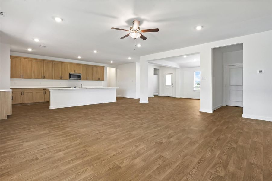 Spacious, unfurnished interior of a new home in Blue Heron Estates, Beasley (Image 29).
