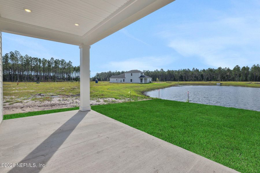 Exterior details and patio area of a home in Brook Forest, St. Augustine (Image 4).