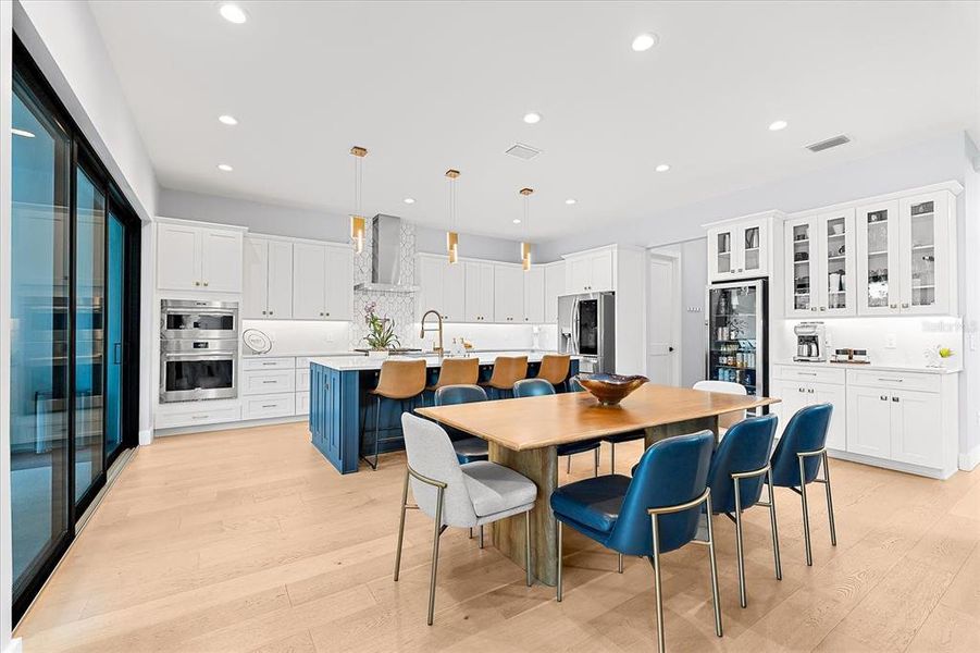 Furnished interior view inside a new home in , Tampa (Image 74).