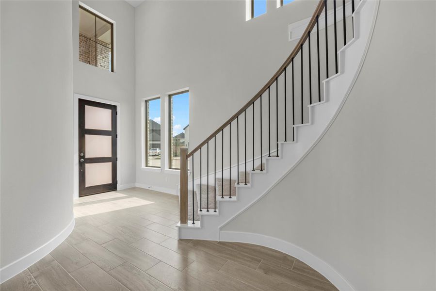 Spacious, unfurnished interior of a new home in Candela South, Richmond (Image 21).