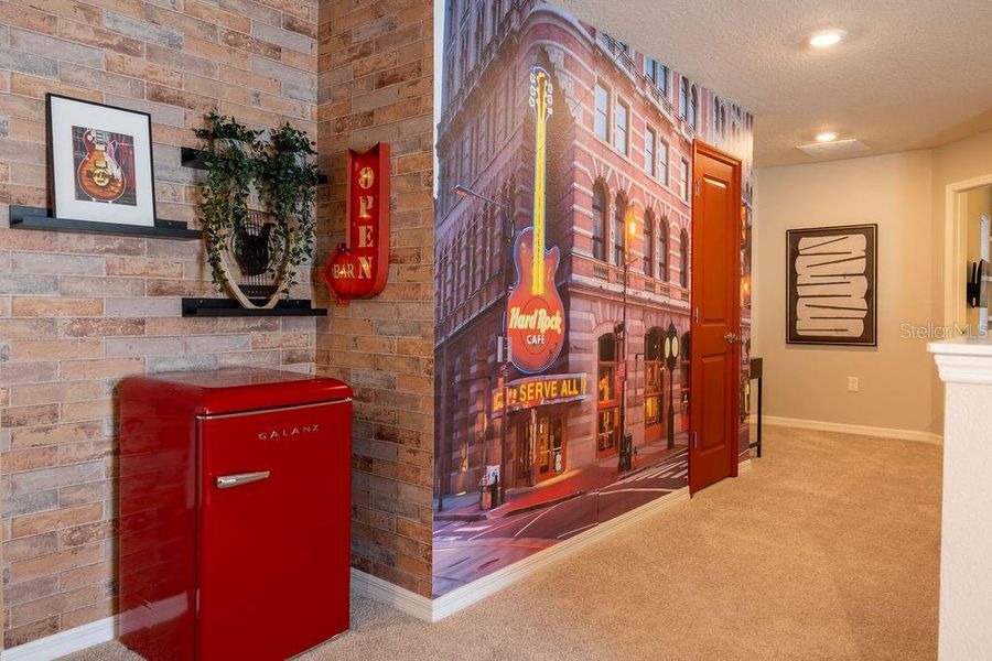 Image 91 of a home in .