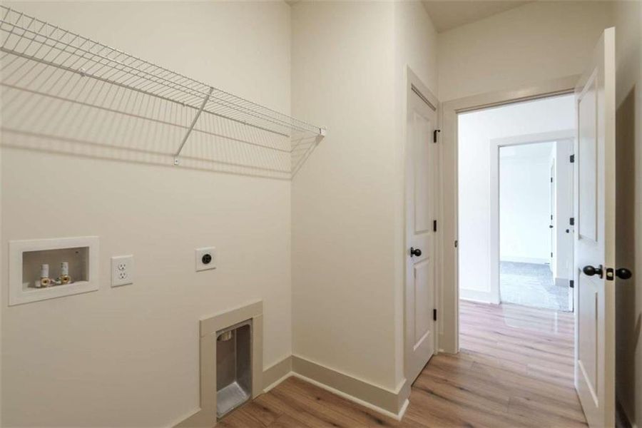 Spacious, unfurnished interior of a new home in , Good Hope (Image 34).