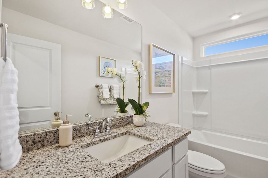 Representative furnished interior of a home built from the The Cade by Stanley Martin Homes in Persimmon Hill, Lyman (Image 11).
