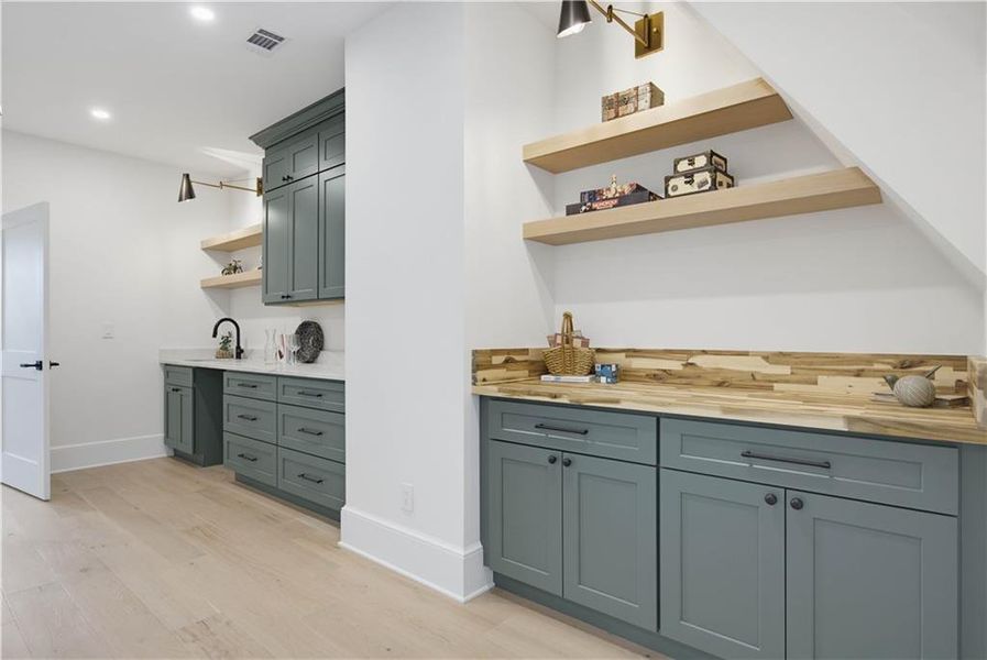 Furnished interior view inside a new home in , Atlanta (Image 17).