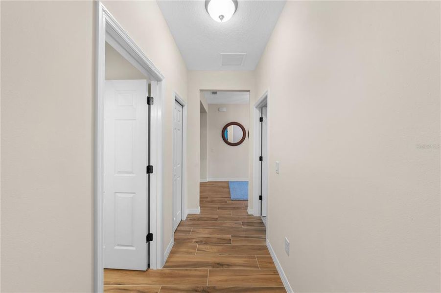 Spacious, unfurnished interior of a new home in , Ocala (Image 24).