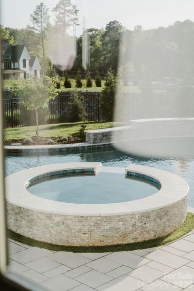 Community amenities in , Weddington (Image 26). Community amenities in , Weddington (Image 26).