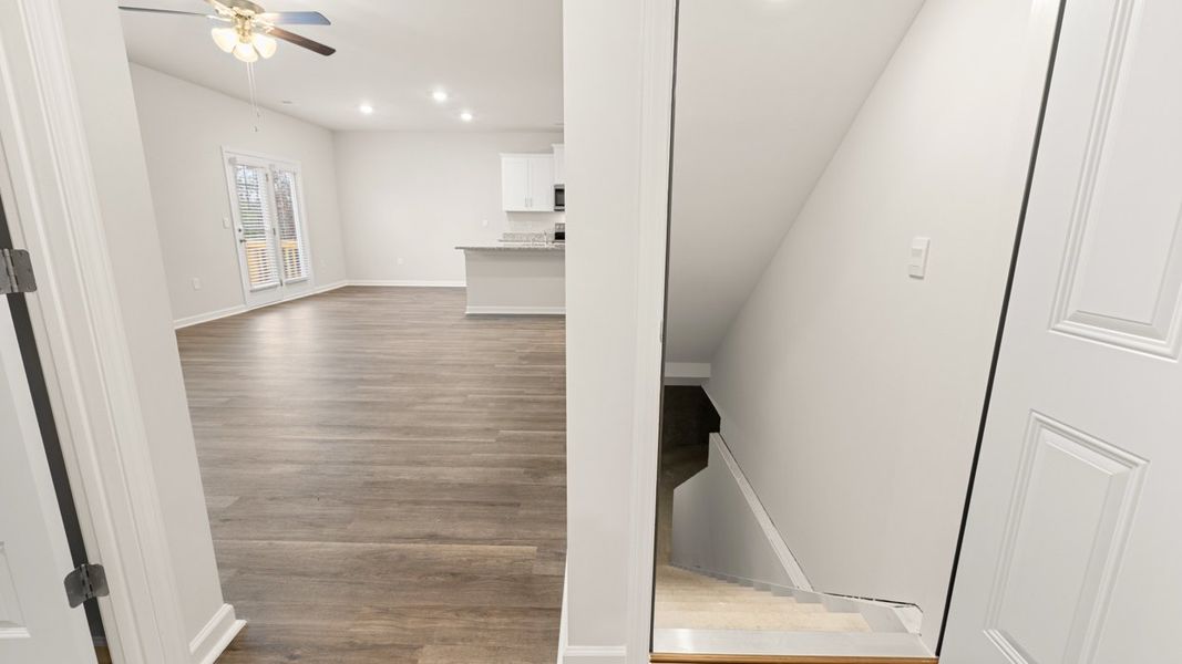 Spacious, unfurnished interior of a new home in Captain's Corner, Grovetown (Image 21).