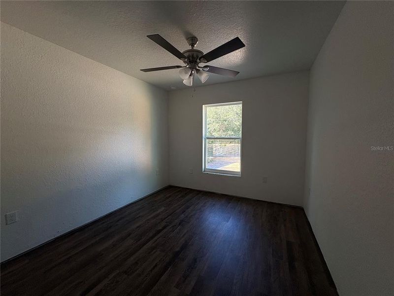 Spacious, unfurnished interior of a new home in , Ocala (Image 16).