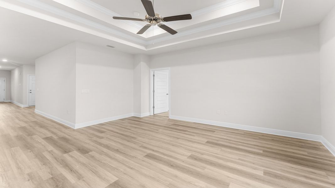 Spacious, unfurnished interior of a new home in Hodges Bayou Plantation, Panama City (Image 27). Spacious, unfurnished interior of a new home in Hodges Bayou Plantation, Panama City (Image 27).