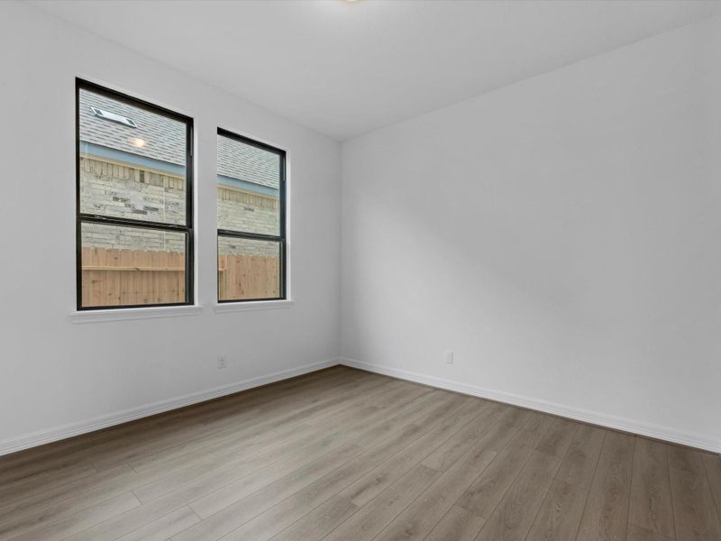 Spacious, unfurnished interior of a new home in Emory Glen, Magnolia (Image 27). Spacious, unfurnished interior of a new home in Emory Glen, Magnolia (Image 27).