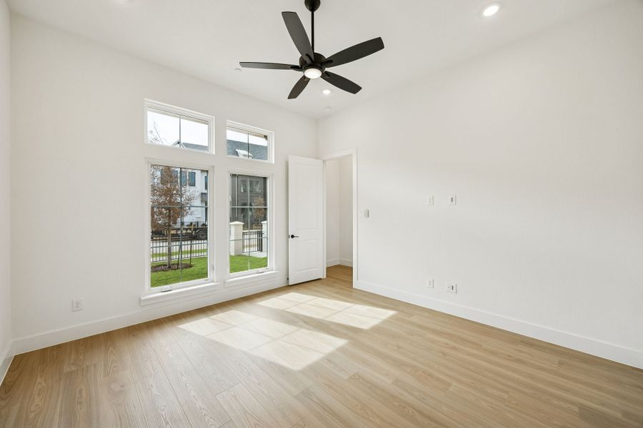 Spacious, unfurnished interior of a new home in Newman Village Townhomes, Frisco (Image 21).