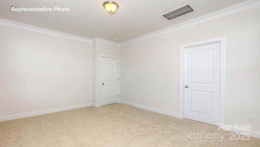 Spacious, unfurnished interior of a new home in Sylvan Creek, Denver (Image 13).