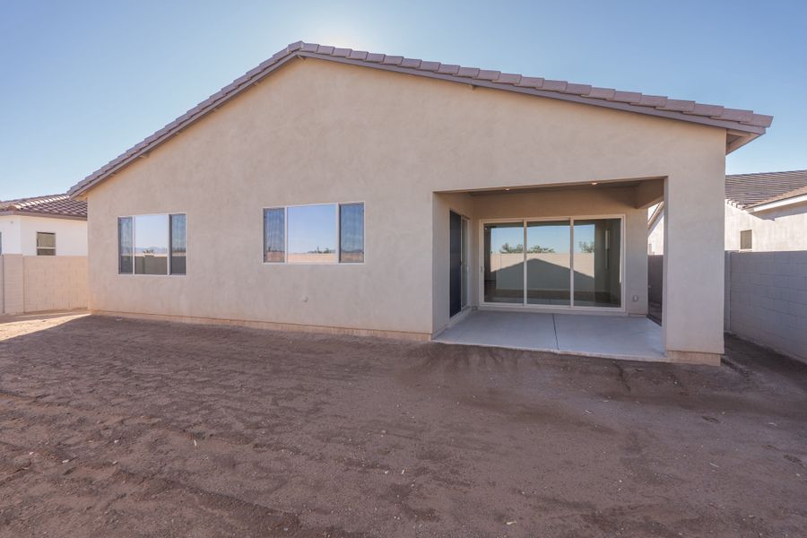 Exterior details and patio area of a home in Soleo, San Tan Valley (Image 3).