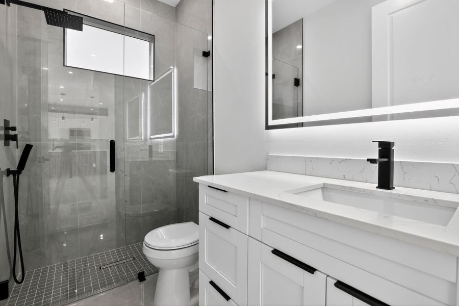 Image 13 of a home in . Image 13 of a home in .