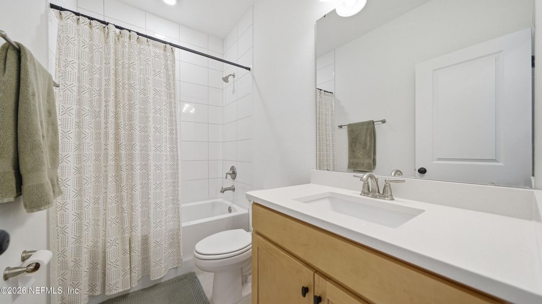 Furnished interior view inside a new home in Seven Pines 40' Front Entry, Jacksonville (Image 55).