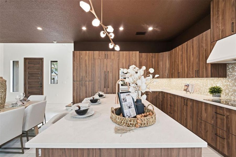 Furnished interior view inside a new home in , Orlando (Image 7).
