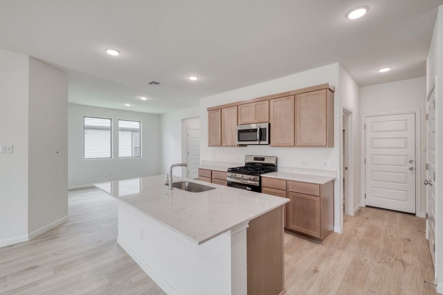 Furnished interior view inside a new home in Trinity Ranch, Elgin (Image 8).