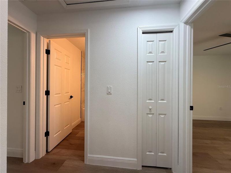 Spacious, unfurnished interior of a new home in , Summerfield (Image 10).