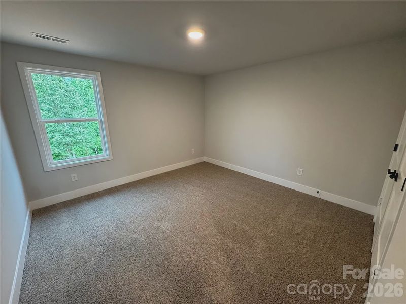 Spacious, unfurnished interior of a new home in Northlake, Statesville (Image 20).