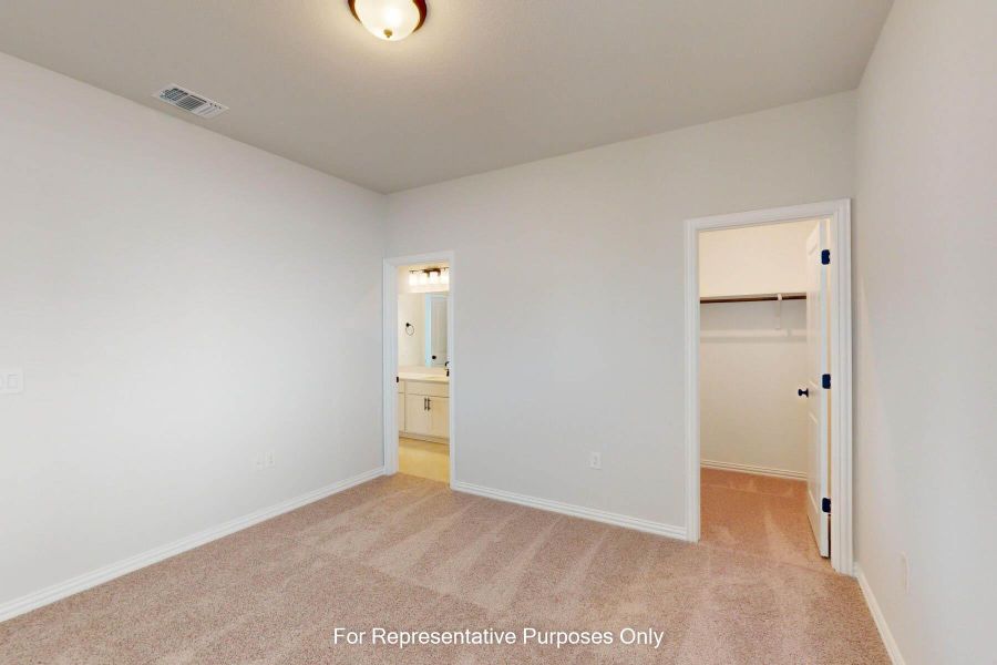 Spacious, unfurnished interior of a new home in Heritage, Dripping Springs (Image 13). Spacious, unfurnished interior of a new home in Heritage, Dripping Springs (Image 13).