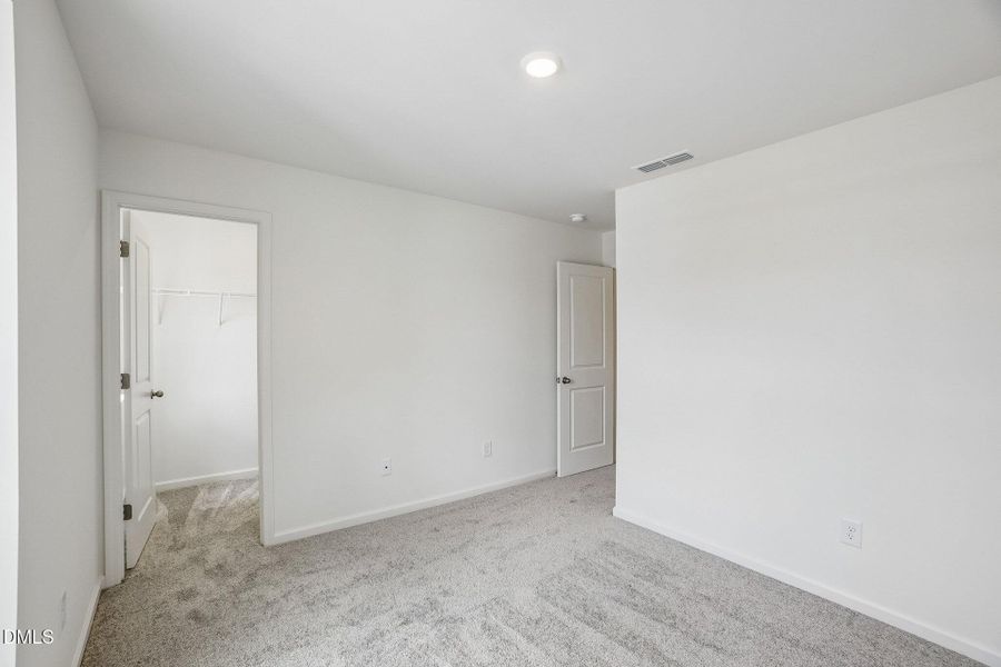 18-web-or-mls-Oakdale Dr-S3006-018 18-web-or-mls-Oakdale Dr-S3006-018