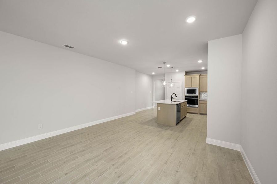 Front exterior of a new home in Redden Farms – Active Adult, Midlothian, TX, highlighting curb appeal (Image 26). Front exterior of a new home in Redden Farms – Active Adult, Midlothian, TX, highlighting curb appeal (Image 26).