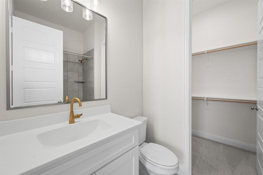 Furnished interior view inside a new home in Viridian Elements, Arlington (Image 5).