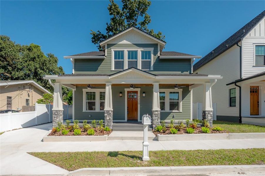 Image 47 of a home in .