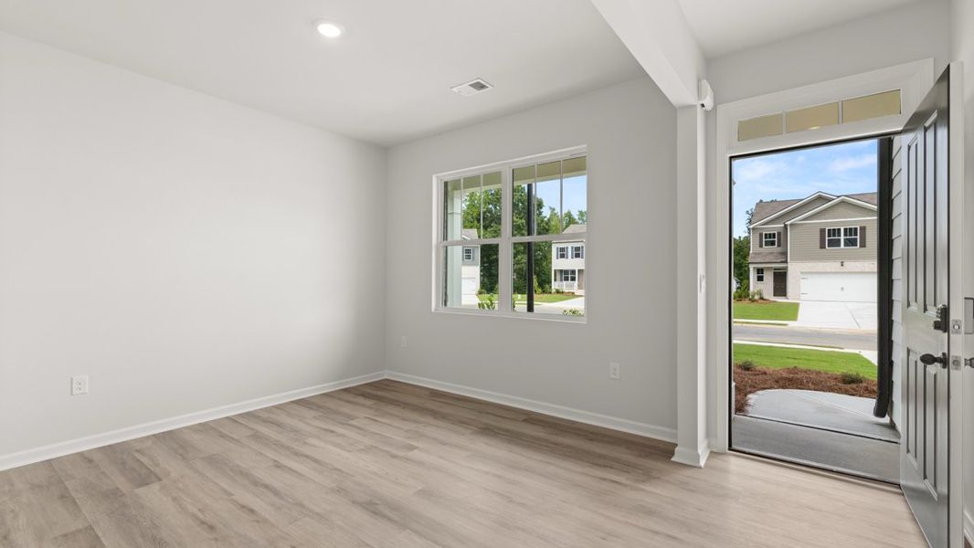 Representative unfurnished interior of a home built from the Penwell by D.R. Horton in Oakleigh Glen, Dallas (Image 10). Representative unfurnished interior of a home built from the Penwell by D.R. Horton in Oakleigh Glen, Dallas (Image 10).