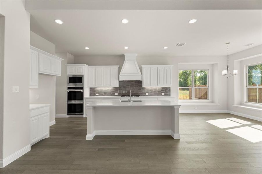 10. 1424 Rio Grande - Kitchen