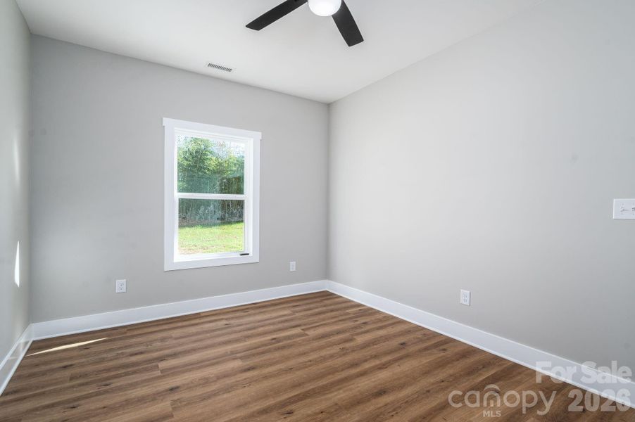 Spacious, unfurnished interior of a new home in , Lowell (Image 15).
