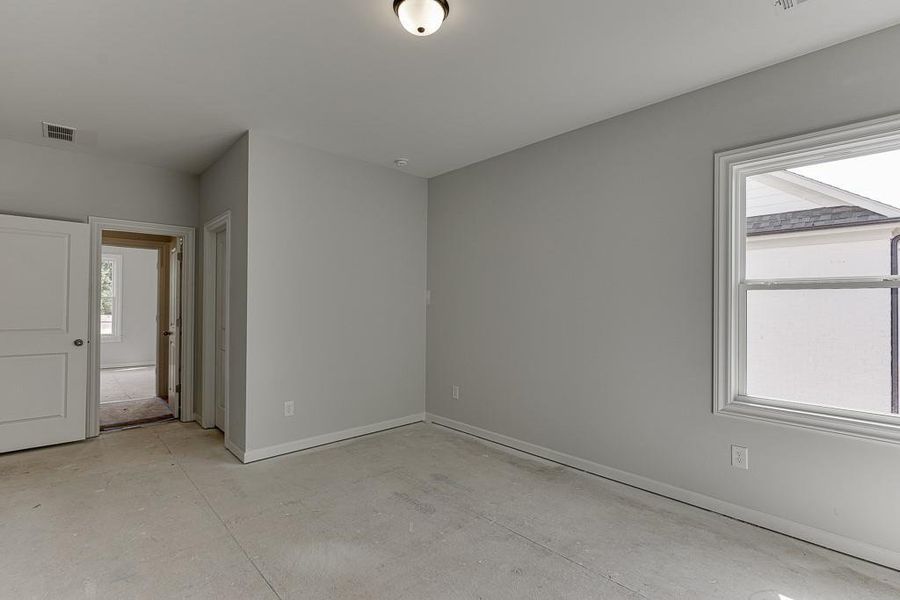 Spacious, unfurnished interior of a new home in , Buford (Image 24).