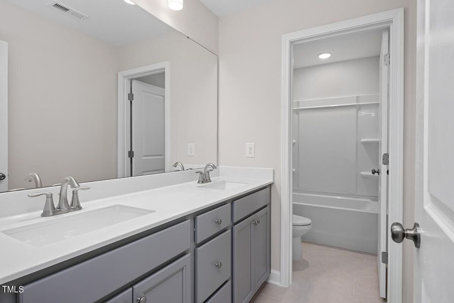 Furnished interior view inside a new home in Wellers Knoll, Lillington (Image 46). Furnished interior view inside a new home in Wellers Knoll, Lillington (Image 46).