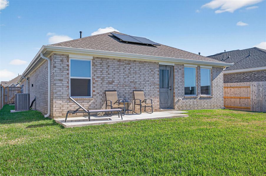 Exterior details and patio area of a home in The Grand Prairie, Hockley (Image 26).