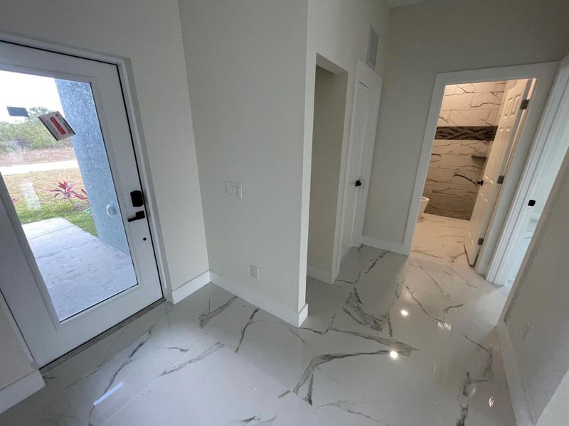 Spacious, unfurnished interior of a new home in , Labelle (Image 17). Spacious, unfurnished interior of a new home in , Labelle (Image 17).