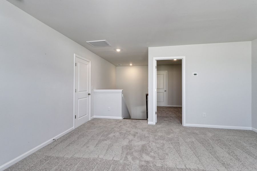 Spacious, unfurnished interior of a new home in Allston Park, Calabash (Image 38). Spacious, unfurnished interior of a new home in Allston Park, Calabash (Image 38).