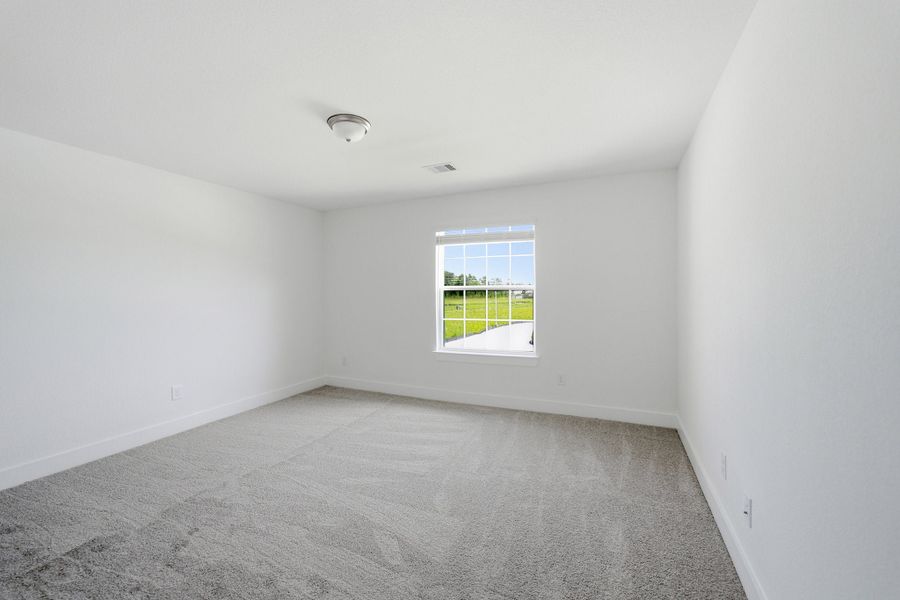 Spacious, unfurnished interior of a new home in Sundance Cove, Crosby (Image 46).