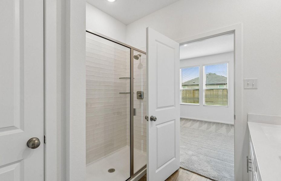 Furnished interior view inside a new home in Stokesbury, Waller (Image 9).