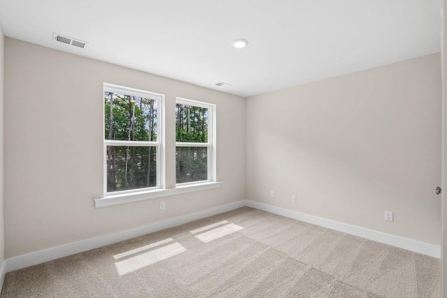 Spacious, unfurnished interior of a new home in Crosscreek Walk – Overlook, Charleston (Image 19). Spacious, unfurnished interior of a new home in Crosscreek Walk – Overlook, Charleston (Image 19).