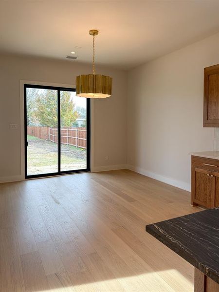 Spacious, unfurnished interior of a new home in , Roanoke (Image 26).