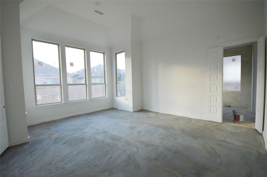 Spacious, unfurnished interior of a new home in Fulbrook on Fulshear Creek: 60ft. lots, Fulshear (Image 6).