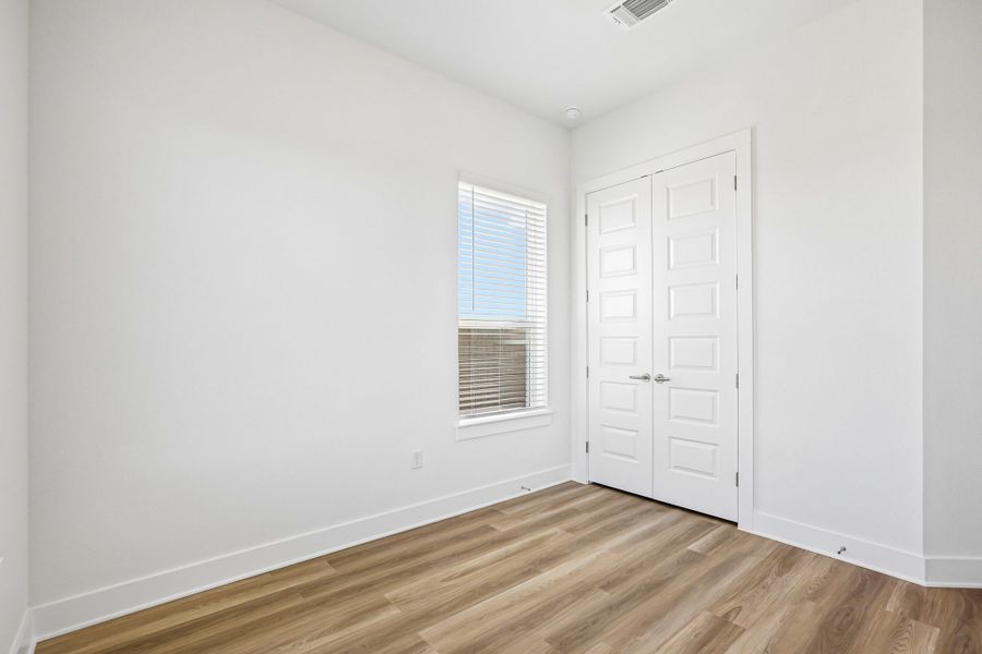 Representative unfurnished interior of a home built from the Homestead by Pacesetter Homes in Easton Park, Austin (Image 41). Representative unfurnished interior of a home built from the Homestead by Pacesetter Homes in Easton Park, Austin (Image 41).