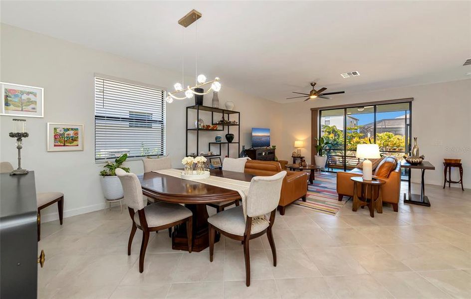 Furnished interior view inside a new home in Lorraine Lakes at Lakewood Ranch, Lakewood Ranch (Image 8).