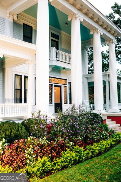 Front exterior of a new home in Rosewood Lake Estates, Hoschton, GA, highlighting curb appeal (Image 38).